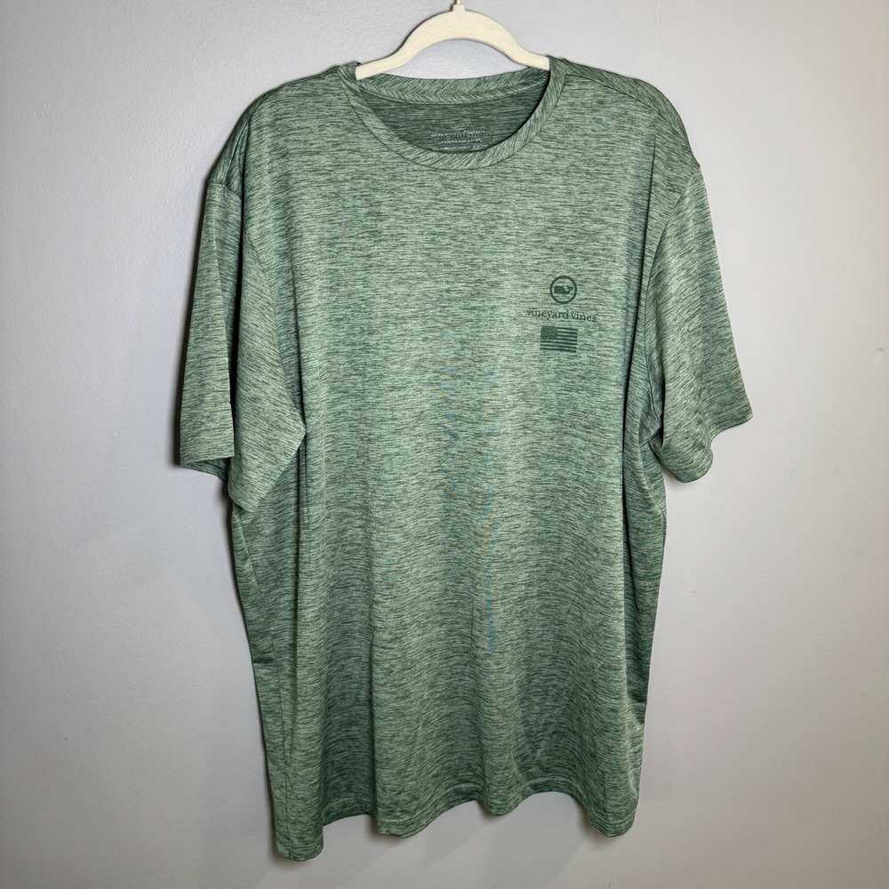 Vineyard Vines Performance Mens XL Heather Green American Flag Graphic T-Shirt
